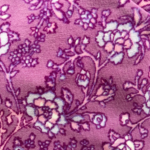 Isaac Mizrahi Floral Knit Swing Top bundle 2 sets - Picture 3 of 4